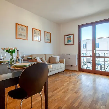 Sardinia Re - Vittorio Emanuele 71 Apartament