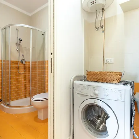 Sardinia Re - Vittorio Emanuele 71 * Alghero