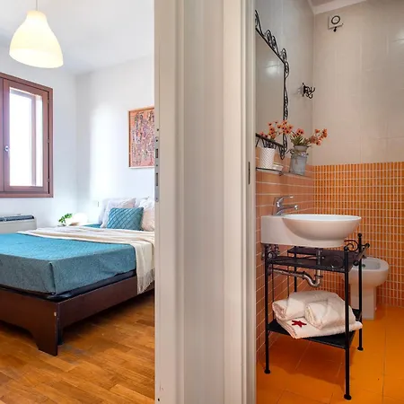 Sardinia Re - Vittorio Emanuele 71 Alghero