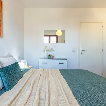 Daire Sardinia Re - Vittorio Emanuele 71 *